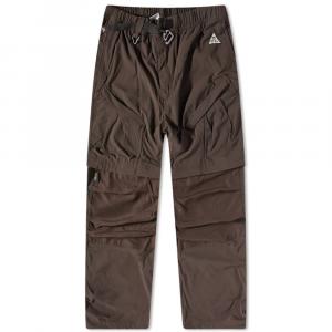 Nike hotsell cargo acg