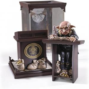 Фигурка The Noble Collection Harry Potter Magical Creatures, гоблин банка Гринготтс