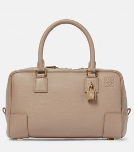 Loewe amazona new arrivals 23