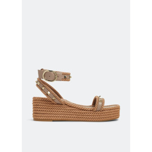 Сандалии VALENTINO GARAVANI Rockstud Torchon flatform sandals, бежевый