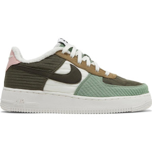 Кроссовки Nike Air Force 1 GS 'Toasty', зеленый