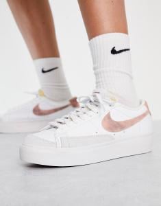 Nike blazer discount basse rosse