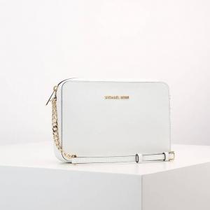 Jet set travel hotsell crossbody michael kors