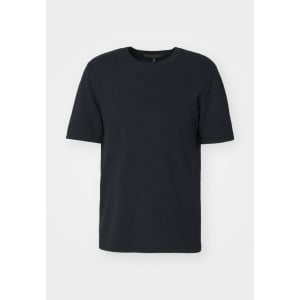 Футболка базовая Classic Tee In Zuma rag & bone, салют