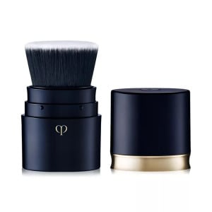 Портативная кисть для тональной основы Clé De Peau Beauté