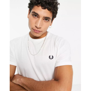 Белая футболка Fred Perry Ringer