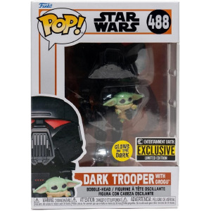 Фигурка Funko POP! Star Wars: The Mandalorian - Dark Trooper Holding Grogu Glow-in-The-Dark Exclusive