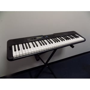 Casio Casiotone CT-S300 61-клавишная портативная клавиатура-аранжировщик