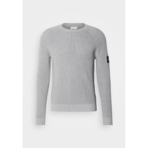 Джемпер BADGE EASY SWEATER Calvin Klein Jeans, серый