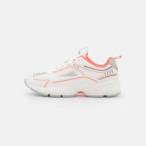 Fila 2000 best sale