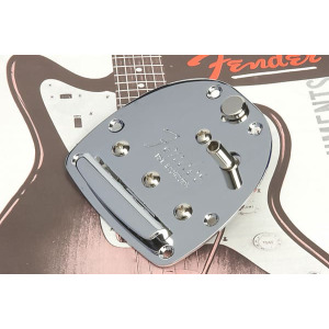 Fender Mexico Classic Player Jazzmaster Jaguar Tremolo/Vibrato в сборе, 0076232049 Fender Mexico Classic Player Jazzmaster Jaguar Tremolo/Vibrato Assembly 0076232049