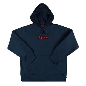 Box logo supreme x swarovski store