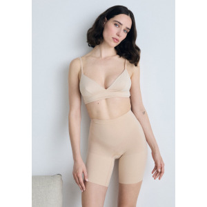 Боксеры EVERYDAY SEAMLESS SHAPING Spanx, песочный