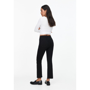 Расклешенные джинсы MID-RISE KICK PULL&BEAR, черный