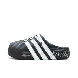 Adidas originals Тапочки унисекс AdiFOM Superstar, Black/White