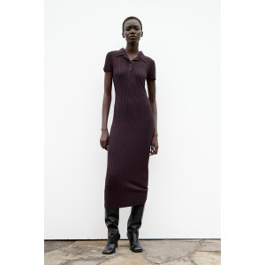 Длинное трикотажное платье в ребрику ZARA, цвет aubergine