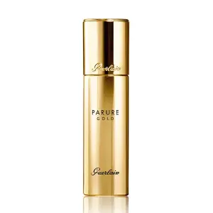 Осветляющая база под макияж Parure Gold Fluid Guerlain, цвет medium beige