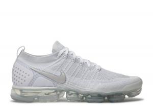 Air vapormax flyknit 2 white black deals