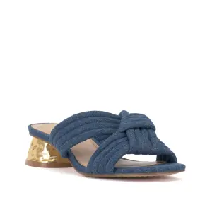 Сандалии Lomala Sandal Vince Camuto, индиго