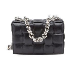 Сумка-кассета с цепочкой Bottega Veneta, цвет Black & Silver