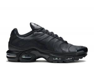 Nike AIR MAX PLUS TN TRIPLE BLACK