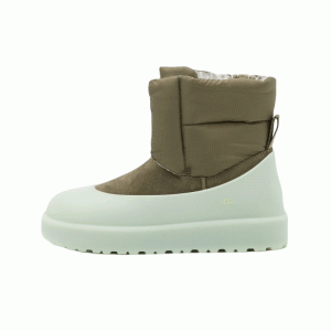 Ugg classic 2025 toggle waterproof boot