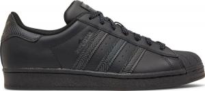 Adidas black shop reflective shoes