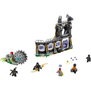 Пластиковый конструктор Супергерои 76103 атака пусковой установки corvus glaive Lego