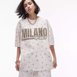 Футболка Topshop Oversize Floral Pattern Milano Lettering, светло-бежевый