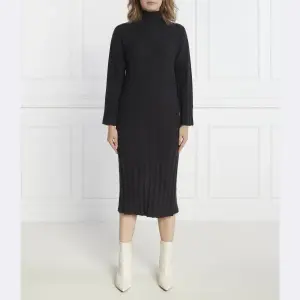 Шерстяной костюм Max Mara, черный