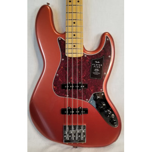 Fender Player Plus Jazz Bass Electric. Бас-гитара, кленовый гриф, Aged Candy Apple Red, с чехлом Deluxe Gig Bag 0147372370