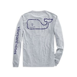 Винтажная футболка Vineyard Vines с длинными рукавами и карманами «кит» для мальчиков — Little Kid, Big Kid, серый