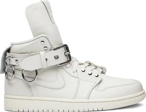 Comme des garçons new arrivals x air jordan 1