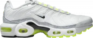 Air max plus logo outlet