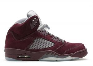 Air jordan burgundy and gold hot sale