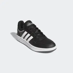 Спортивные кроссовки adidas "HOOPS 3.0" Adidas Sportswear, цвет Core Black / Ftwwht / Gresi