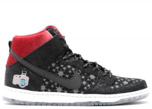 Nike dunks hotsell papparazi