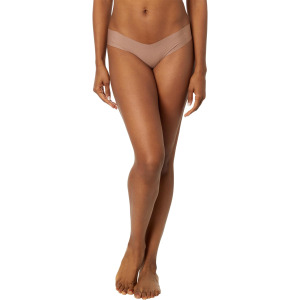 Стринги Spanx Under Statements Thong, цвет Cafe Au Lait