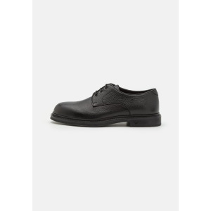 На шнуровке Laced Shoe Emporio Armani, черный