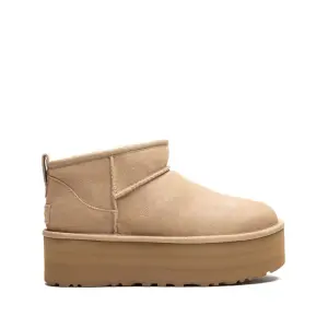 UGG угги Classic Ultra Mini Platform Sand, нейтральный цвет