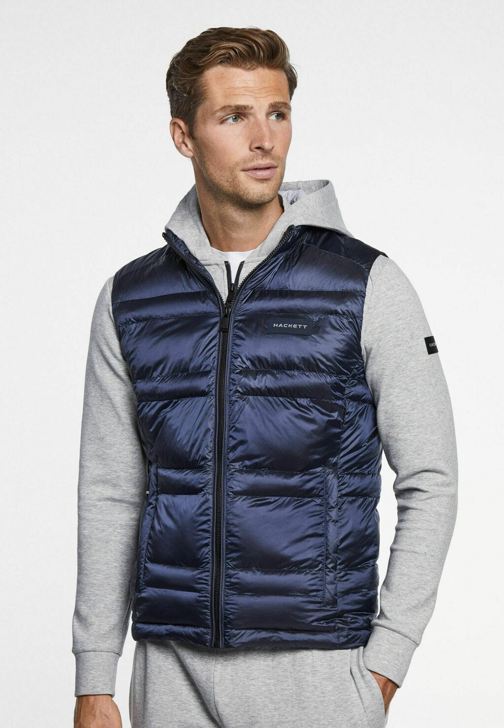 

Жилет HACKETT LONDON WAISTCOAT HS FEATHER GILET Hackett London, синий