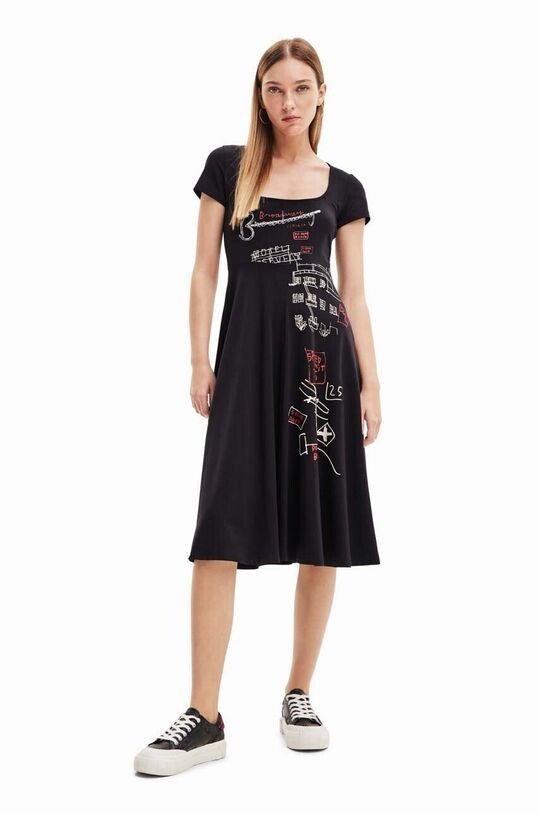 

Дезигуальное платье Desigual, черный