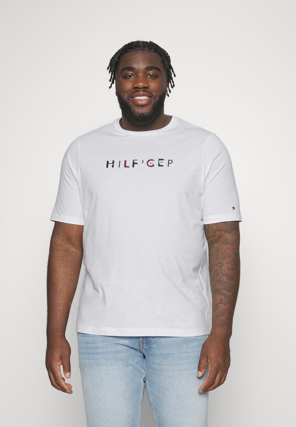

Футболка с принтом Tommy Hilfiger, белый