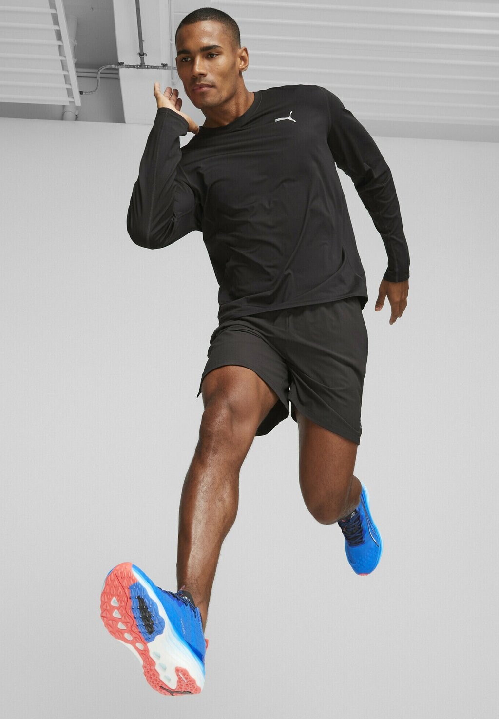 

Кроссовки Puma