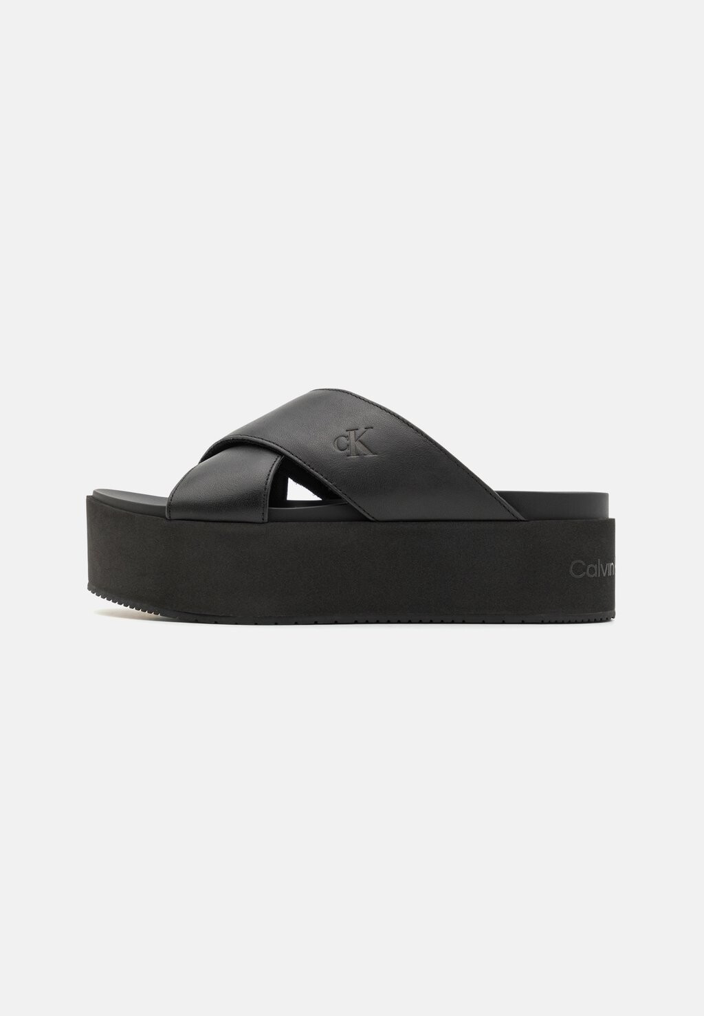 Тапочки Flatform Cross Calvin Klein Jeans, цвет triple black топсайдеры hybrid boat shoe slip on calvin klein jeans цвет triple black