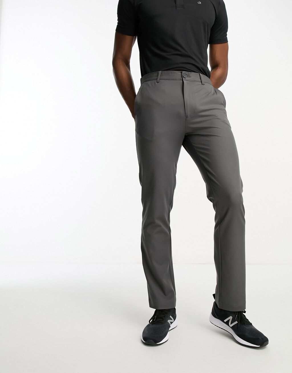 

Серые эластичные брюки классического кроя Calvin Klein Golf Bullet