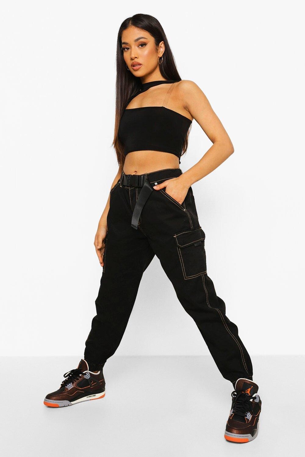 

Маленькие джоггеры из денима с карманами Boohoo, черный
