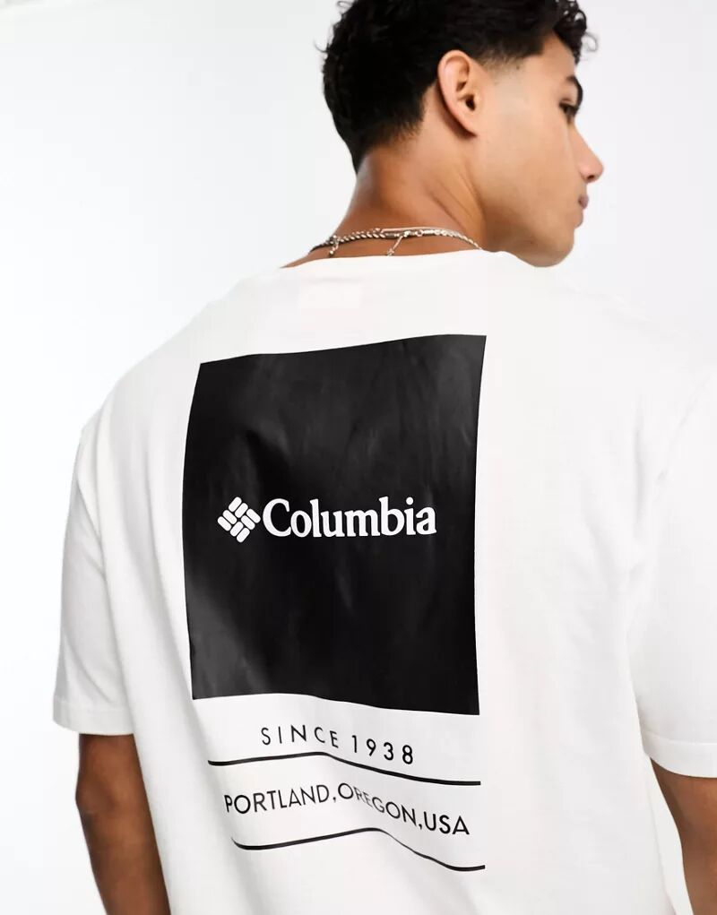 Белая футболка Columbia Barton Springs с принтом на спине, эксклюзивно для ASOS