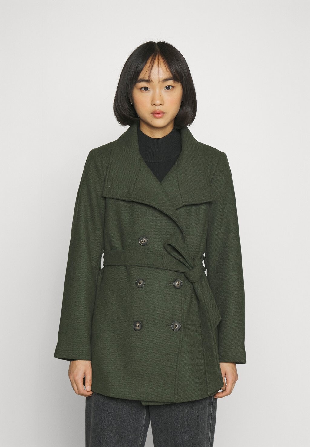 

Короткое пальто Onlmedina Short Belted Coat ONLY Petite, цвет duffel bag