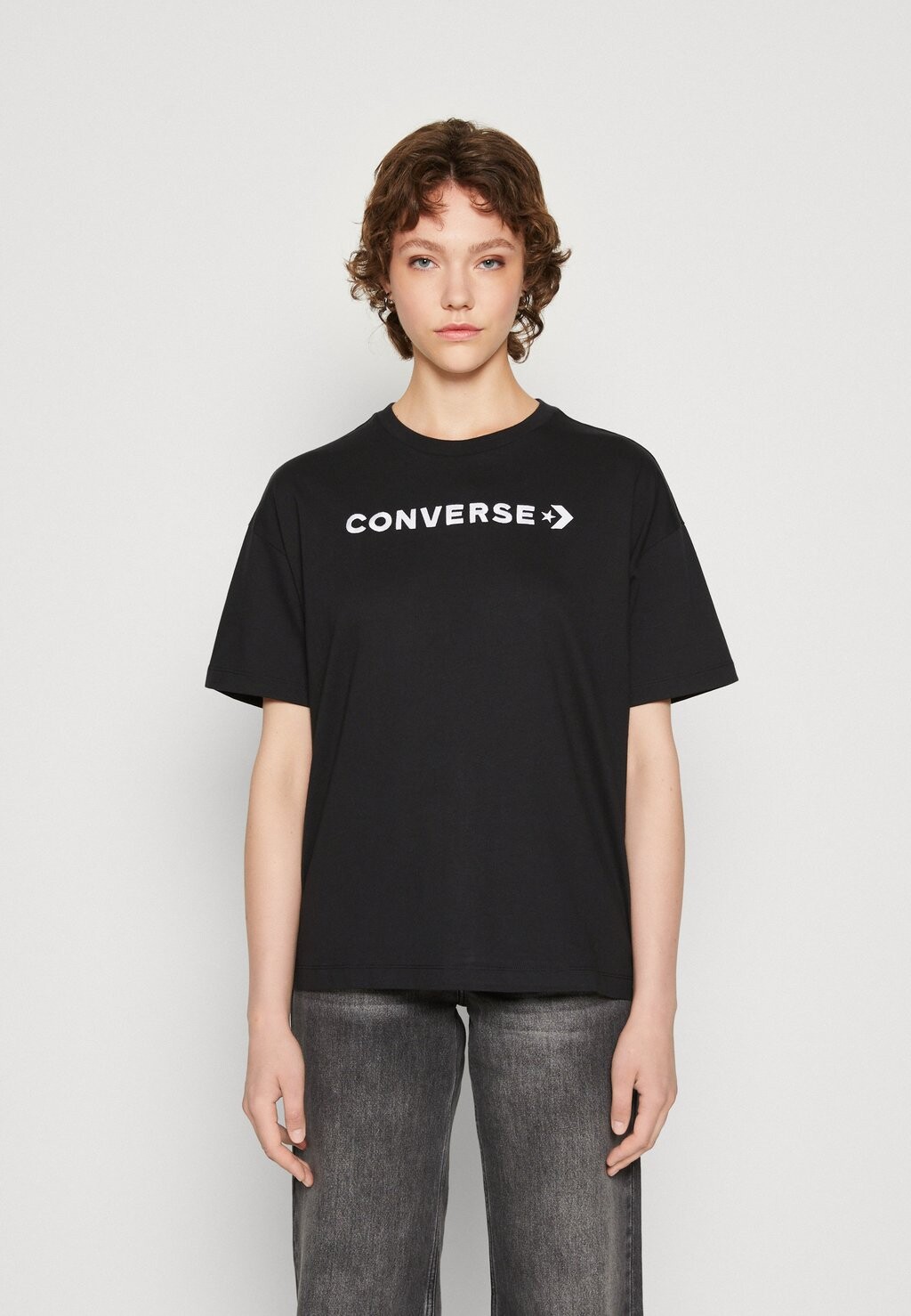 

Базовая футболка Converse, черный